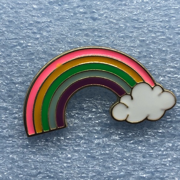 🌻10/$10🌻 Cloud Rainbow Enamel Pin - Picture 6 of 11